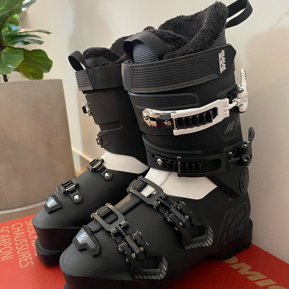 Almost New K2 BFC W 75 Ski Boots - Women's 2023 24.5